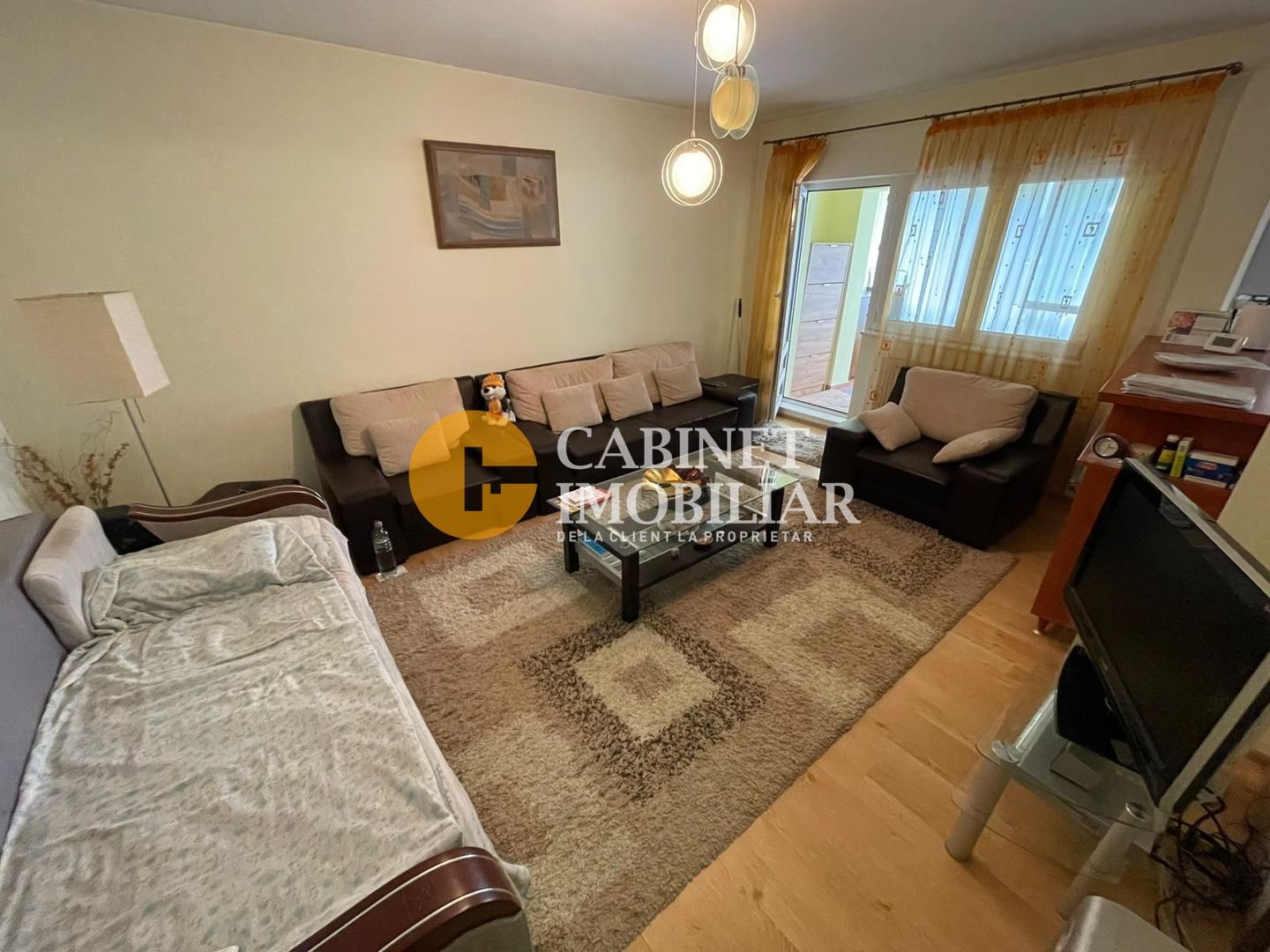APARTAMENT 3 CAMERE DECOMANDAT - PACURARI - Poză 2