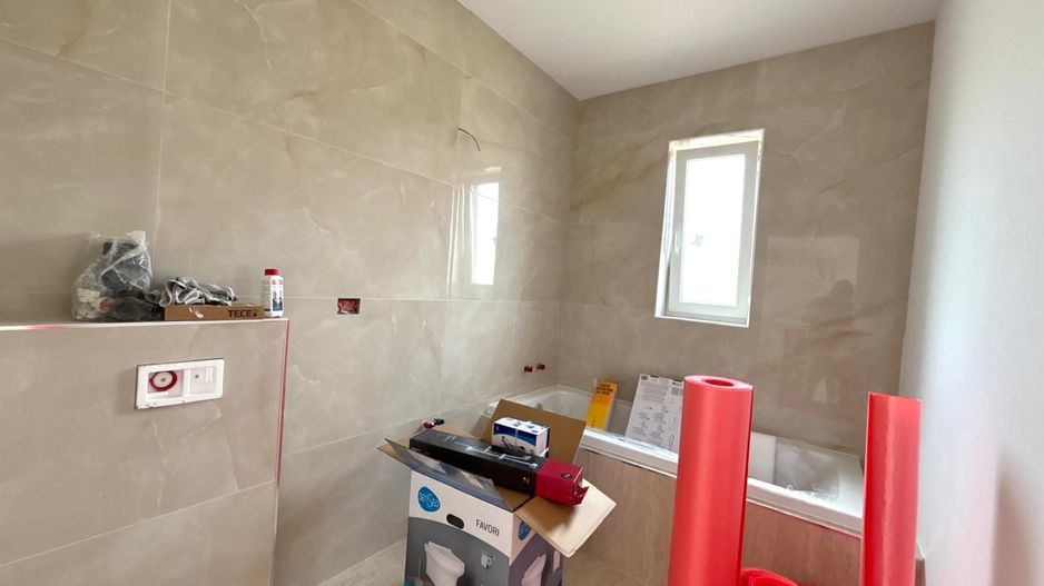 Duplex modern cu pozitie excelenta-Sacalaz - Poză 7