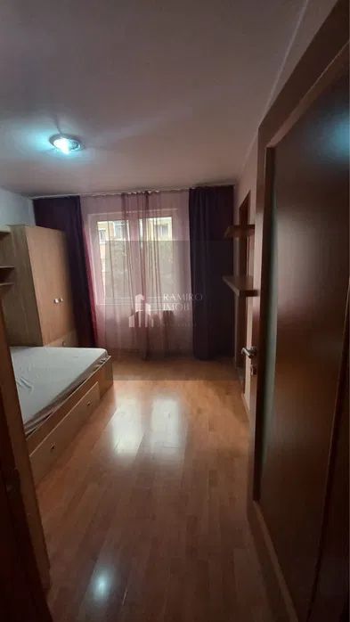OCAZIE 3 CAMERE BERCENI.PIATA SUDULUI.BLOC AN 1986 - Poză 7
