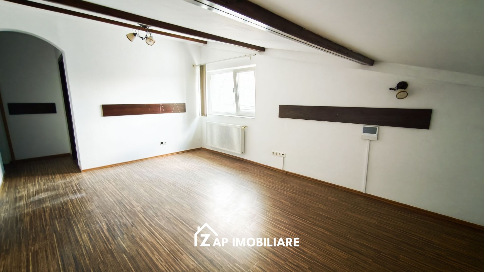 Cazare Muncitori - 10 incaperi - 5 băi - 1 bucătărie - Poză 15