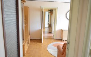 De inchiriat  apartament ultracentral cu garaj - Poză 3