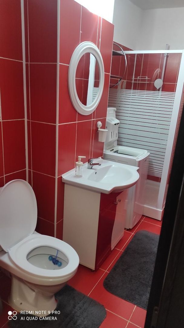 Vând garsonieră Uverturii /Lujerului 42mp mobilata și utilată ,particu - Poză 6