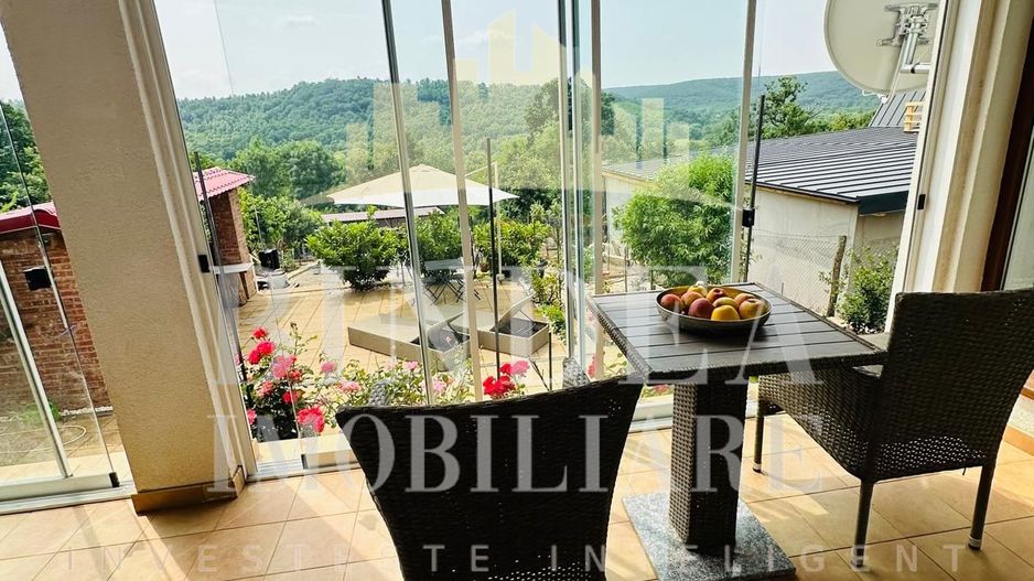 Casa de vis, constructie 2023 Charlottenburg- COMISION 0 - Poză 4