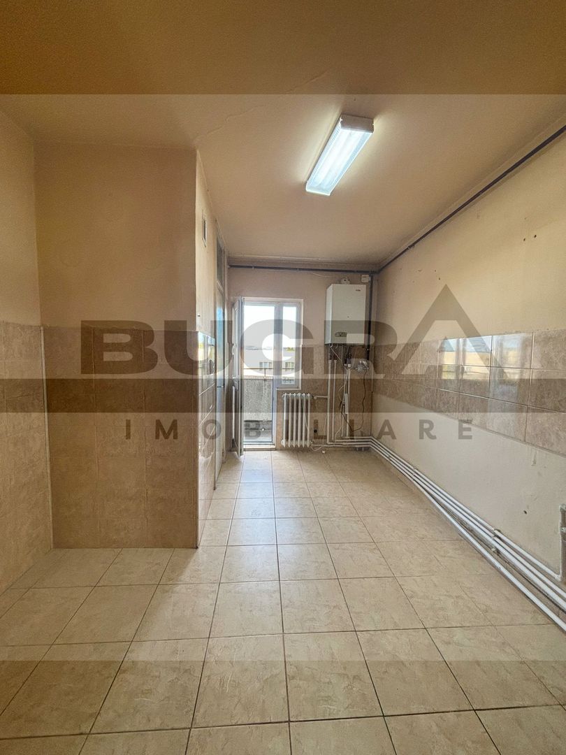 Apartament 3 camere decomandate, 65 mp, 3 balcoane, zona Titulescu - Poză 2
