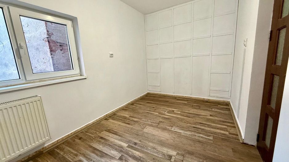 BRASADAS închiriază vila - zona Popa Nan, Calea Calarasilor. - Poză 10