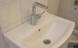 ageuropa.ro vinde ap 3 cam 49mp cu BALCON la etajul 3 în Micro 15. - Poză 10