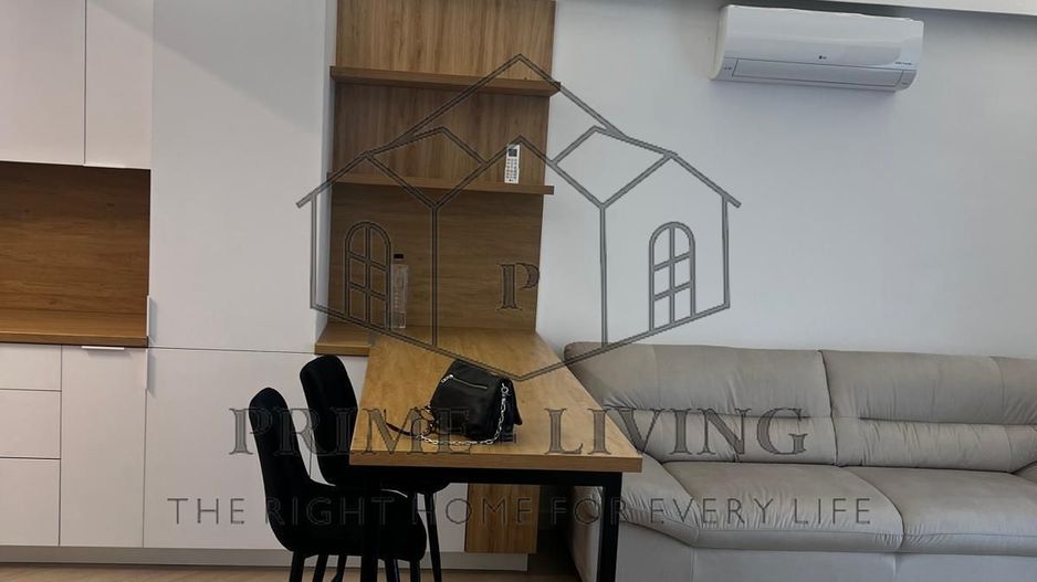 APARTAMENT COCHET CU VEDERE, DE 2 CAMERE LA VANZARE IN CORTINA NORD - Poză 2