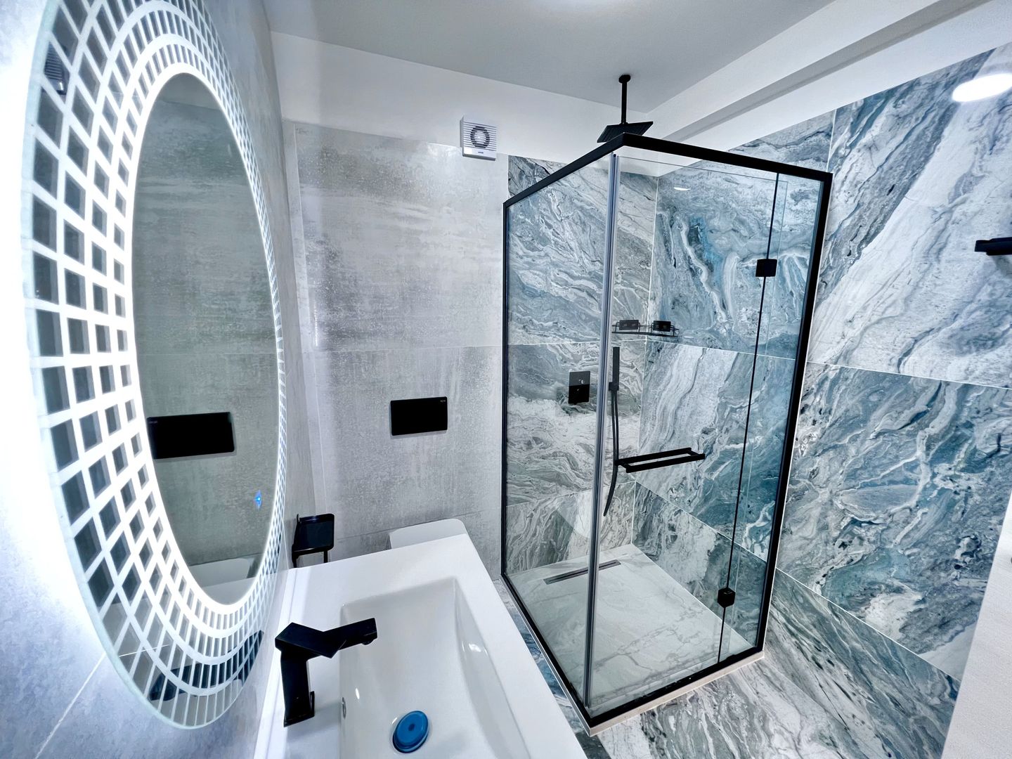 Apartament 3 Camere,  White Titanic Luxury , vedere la mare - Poză 17