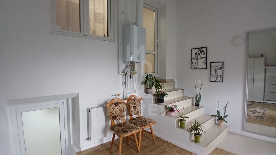 🏡 Casă Individuală în Zonă Centrală | Curte Proprie - Poză 7