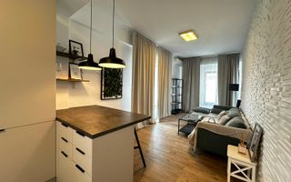 Închiriere, Penthouse cu 2 camere + loc de parcare - Poză 3