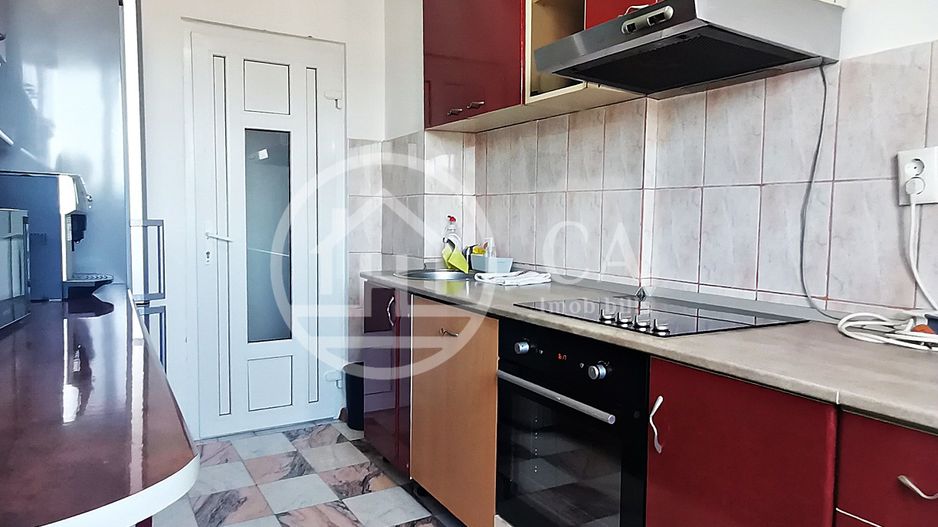Apartament de inchiriat cu 3 camere Ultracentral, Oradea - Poză 8