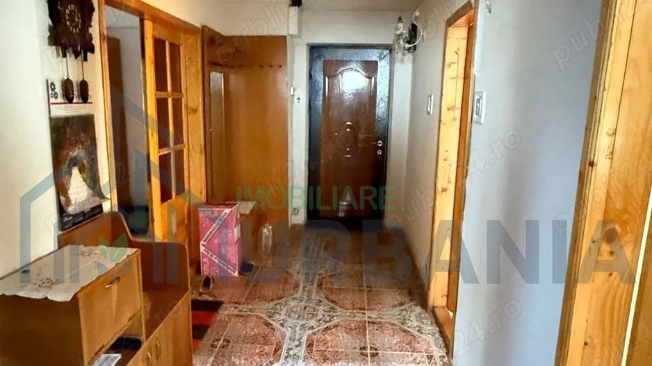 De vanzare apartament 3 camere 86 mp - Poză 3