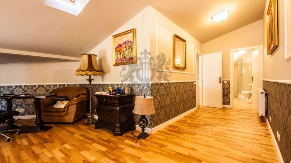 Vanzare | Apartament Tip Vila | Marasesti | Renovat Complet - Poză 7