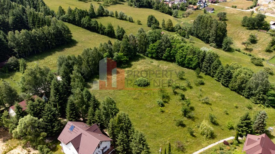 Teren intravilan Bran 2.772 mp | Vedere Piatra Craiului | Potrivit pentru cabane - Poză 2