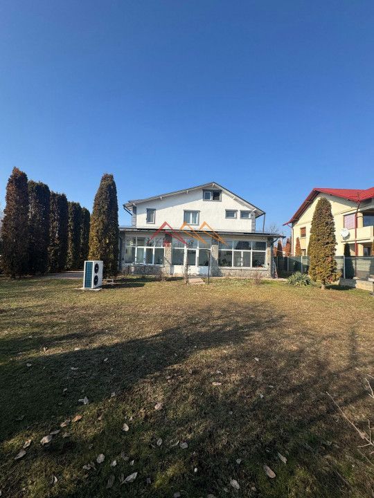 Vila ultra moderna, 9 camere, independenta energetic, Campina, Prahova - Poză 2