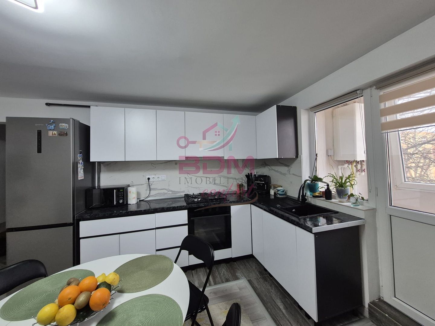 Apartament 2 camere | modern | etaj intermediar | zona Micro 3 - Poză 4