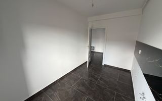 Disponibil imediat. Decomandat. Spatios - Poză 3