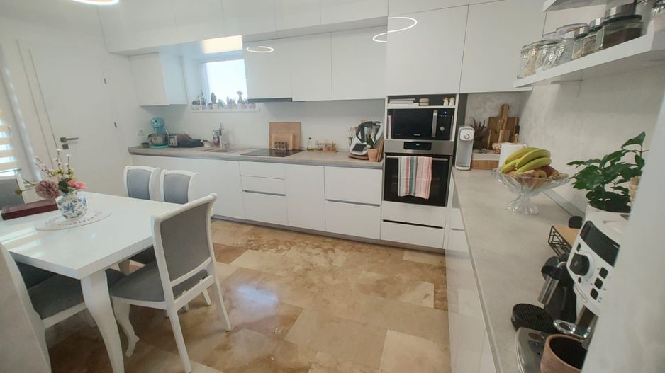 Braytim-Giroc | 5 camere | 3 bai | 4 terase | Asfalt - Poză 5