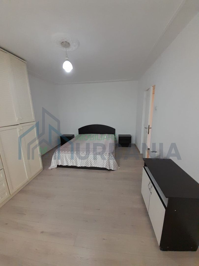 Inchiriez apartament - Poză 3