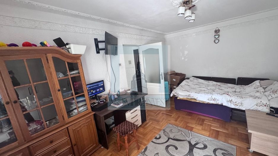 Apartament 2 camere de vânzare – Tractorul, str. Bronzului - Poză 5