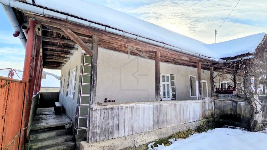 Casă de vânzare, 110 mp, 5 camere 1200mp teren , sat Voivodeni - Poză 8