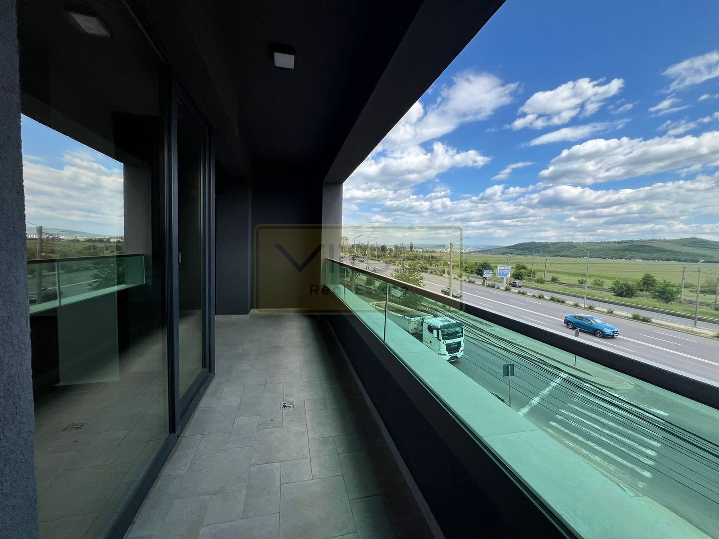 Spatiu modern de birou 70mp 2 locuri parcare subterane Rond Pacurari - Poză 15