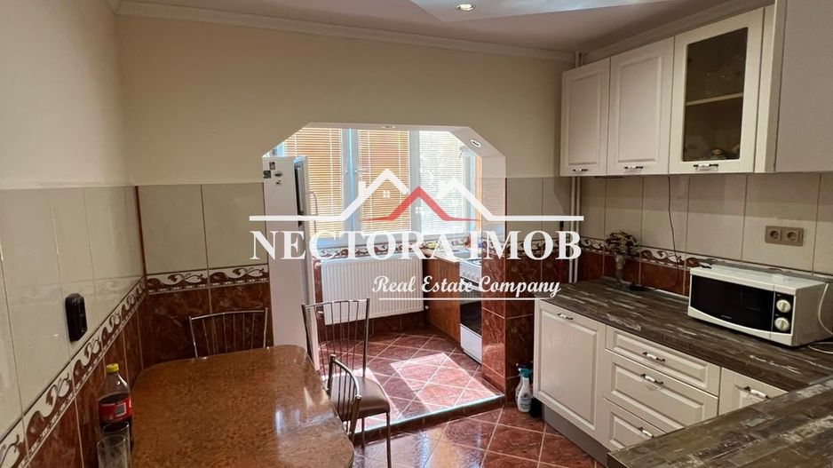NECTORA IMOB-Apartament 3 camere, Zona Decebal, 68 mp, Et.3, Parcare - Poză 5