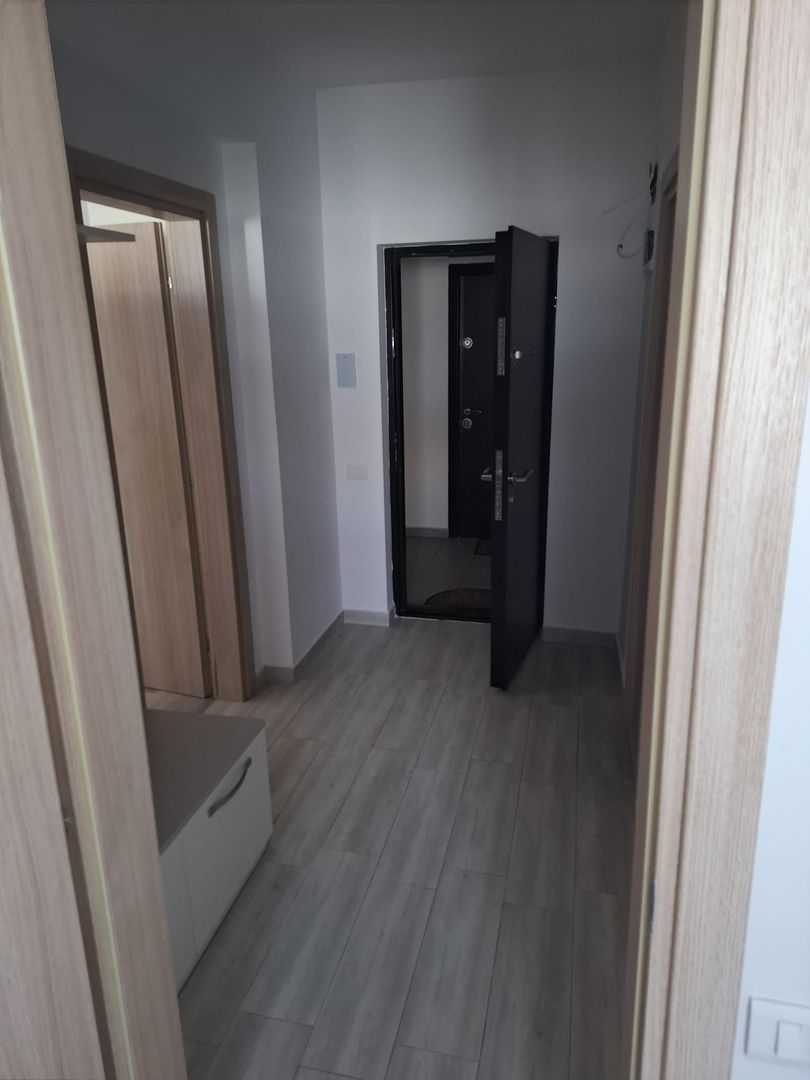 BRASADAS inchiriaza ap cam etaj 5/5 Metalurgiei. - Poză 5