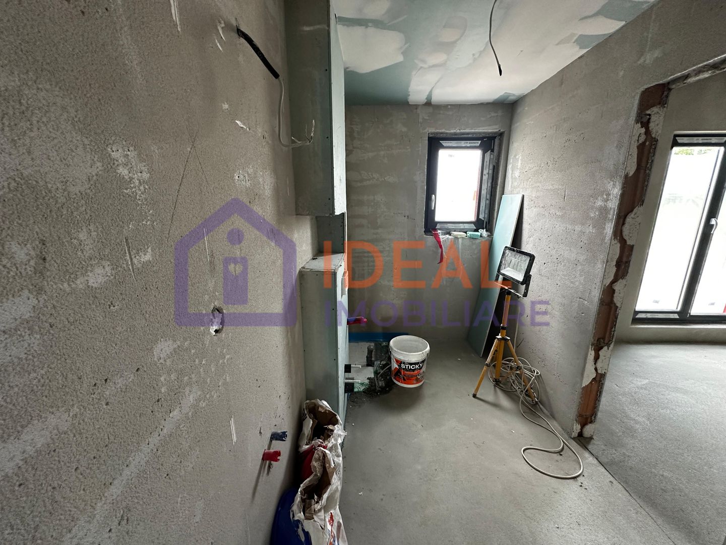 Apartament cu 4 camere si gradina 173 mpu, Cartierul Arhitectilor - Poză 4