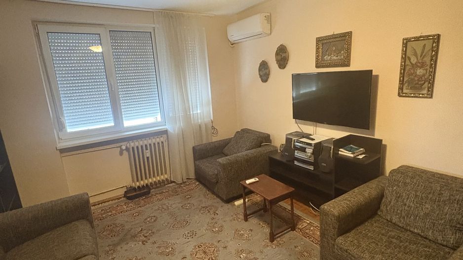 Apartament de închiriat central - Poză 3