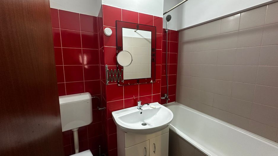 Apartament 3 camere, etaj 2, balcon închis, mobilat complet, Pantelimon - Poză 11