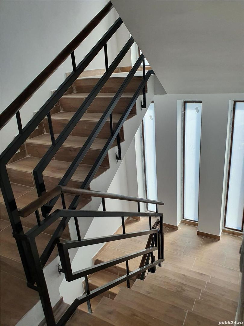 Casa tip duplex Pipera zona verde visavis Porsche Bucuresti Nord 185000 euro - Poză 4