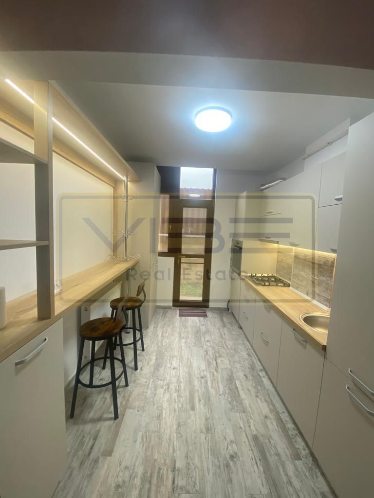 Capăt Cug - Valea Adâncă / TLT Market - Poză 11