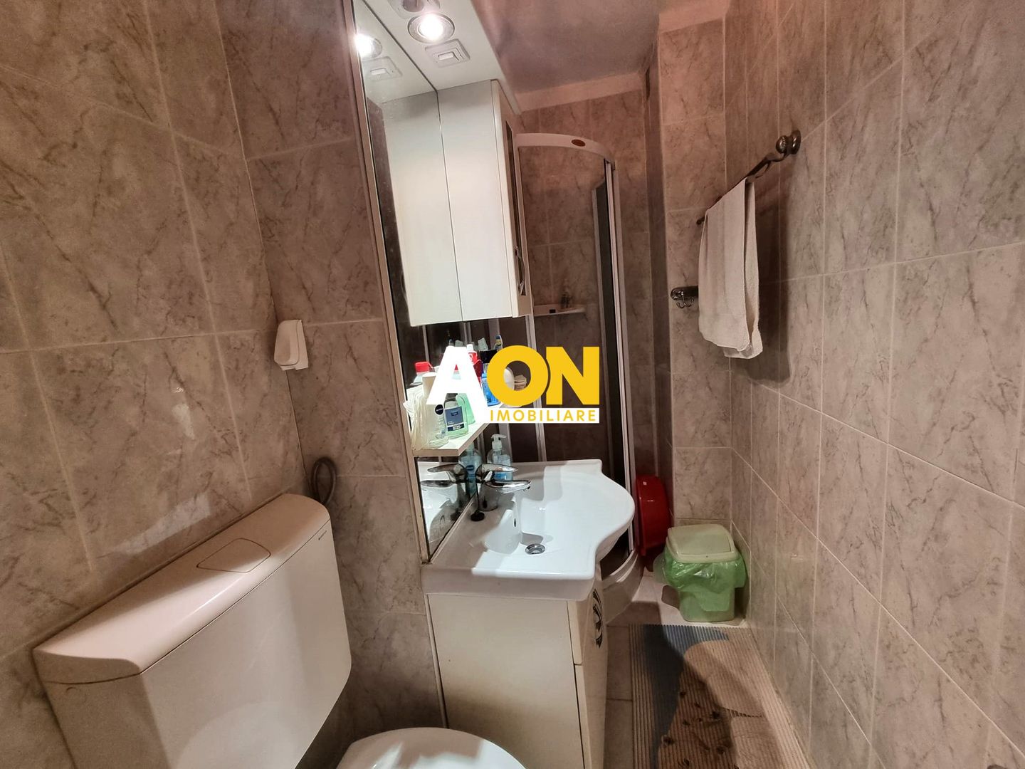 Apartament 4 Camere, Complet Mobilat si Utilat,  Zona Cetate - Poză 9