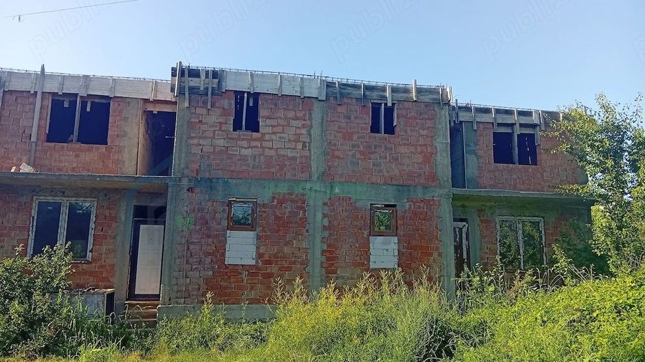 Duplex de vânzare, Valea Lupului, Iași – 240 mp utili, teren 425 mp - Poză 3