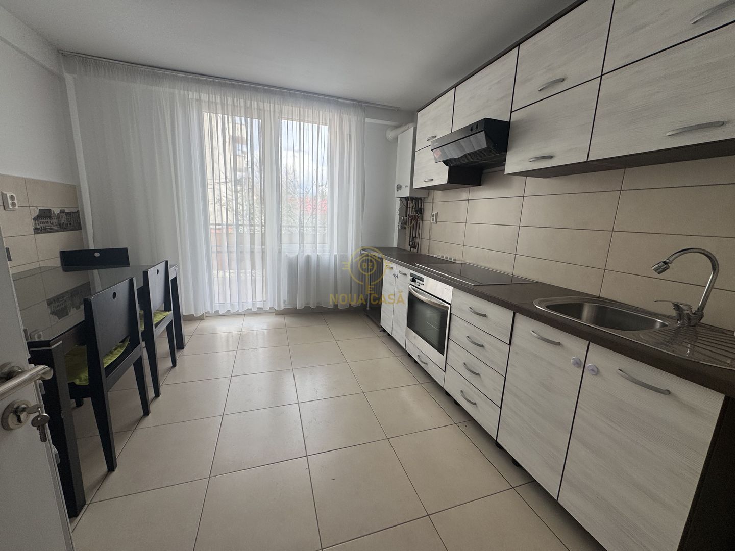 Oferta! Apartament Etaj 1/Bloc 2012/118MP Baia Mare - Poză 10