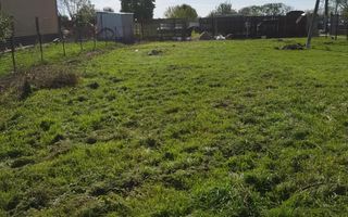 Teren Intravilan Becicherecu Mic In Vatra Satului,1000 mp,Fs. 14m - Poză 1