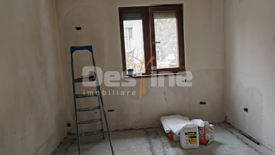 ​Apartament 4 camere, 2 bai – Zona Vest / Lacul Balea, etaj 3/4 - Poză 10