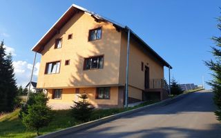 Domeniu turistic, zona pitoreasca, priveliste, aer curat, Fundata, Brasov - Poză 10