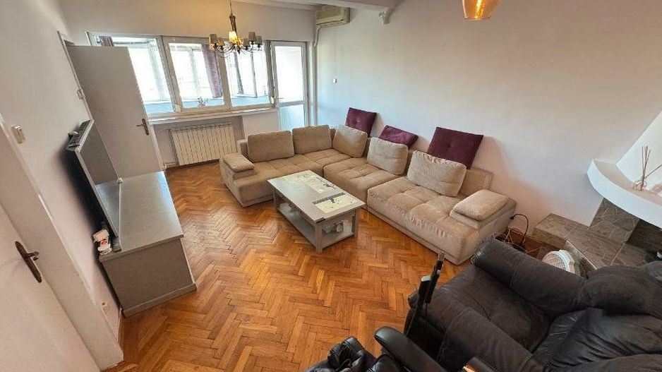 ap. 3 camere 2 bai 2 balcoane 2 scari 2 lifturi Calea Victoriei Biserica Amzei - Poză 2