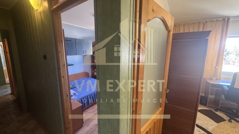 APARTAMENT 3 CAMERE ETAJ 4 GRUI CAMPULUNG - Poză 14