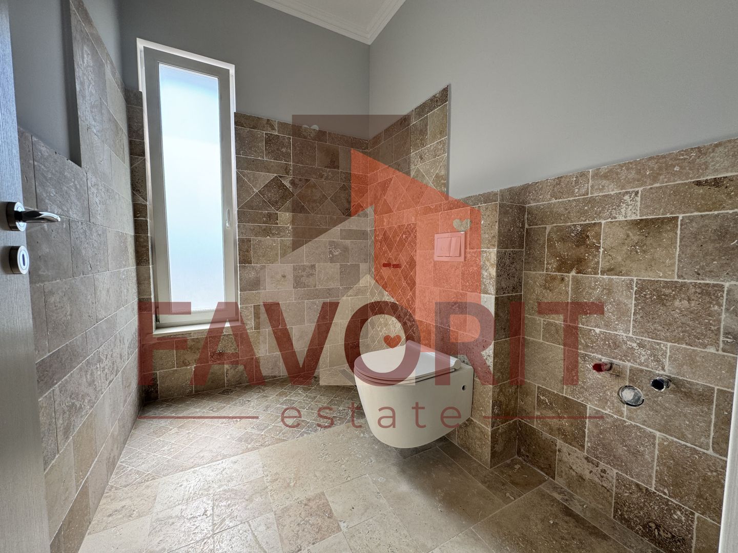 Duplex pe parter. 3 dormitoare. La asfalt - Poză 7