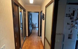 Ap 3 camere | 60mp | et. intermediar | Zona Podu Roș - 123.000E - Poză 8