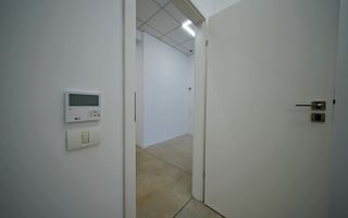 Spatiu comercial de 246 mp, 9 locuri de parcare, zona Metalurgiei - Poză 10