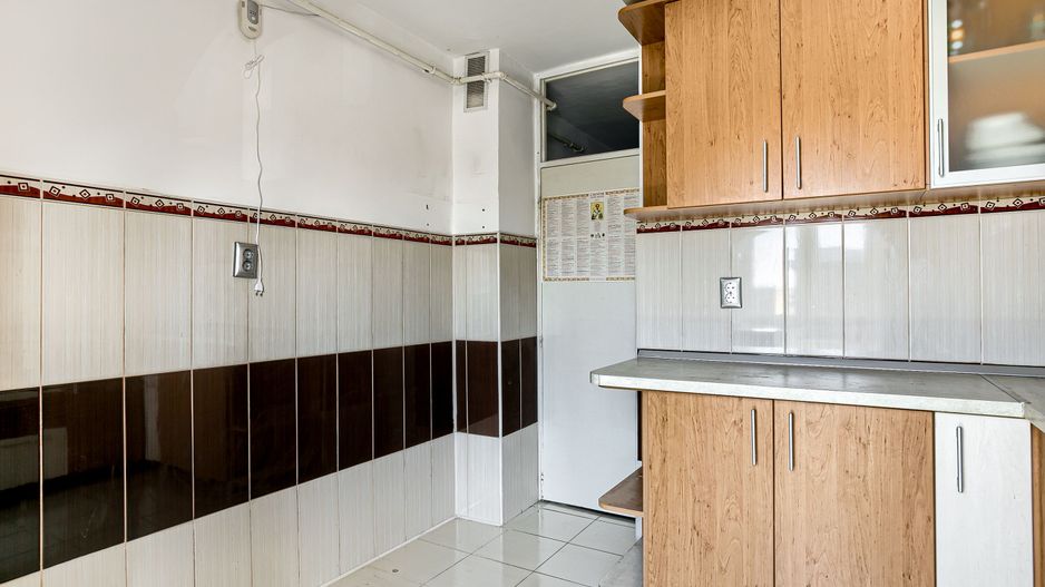 Apartament cu 3 camere Alfa etaj 4 - Comision 0% la cumparare - Poză 4