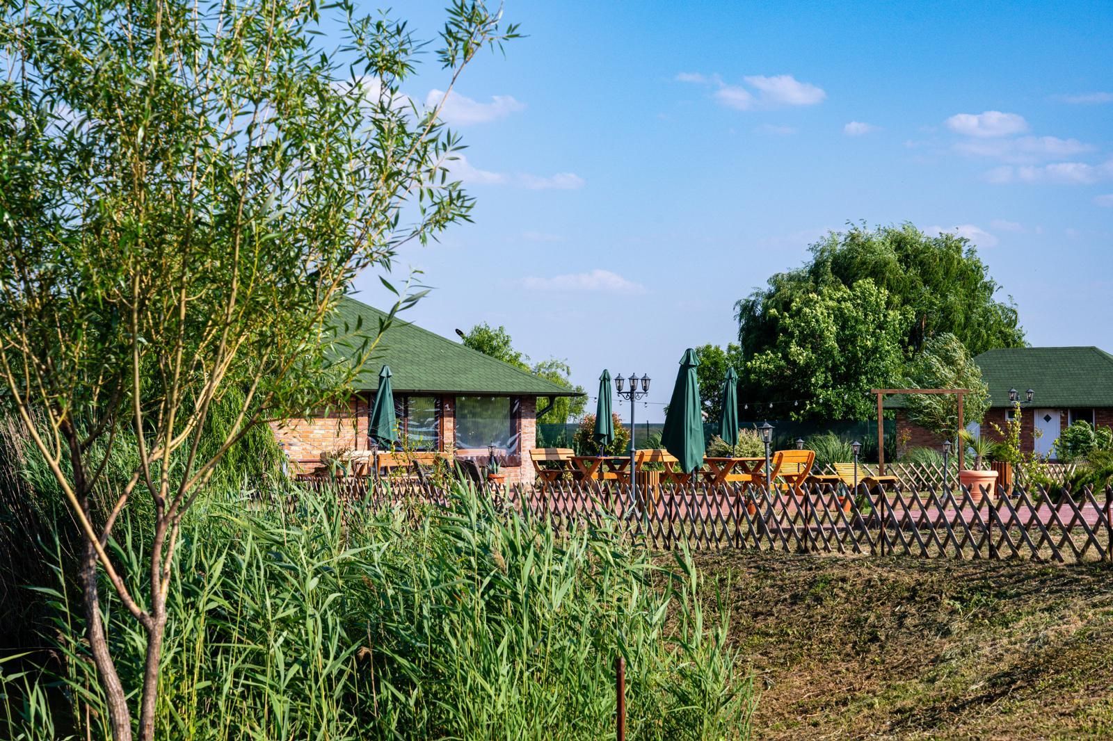 Sala de evenimente cu  piscina si foisor Biled COMISION 0 % CUMPARATOR - Poză 2