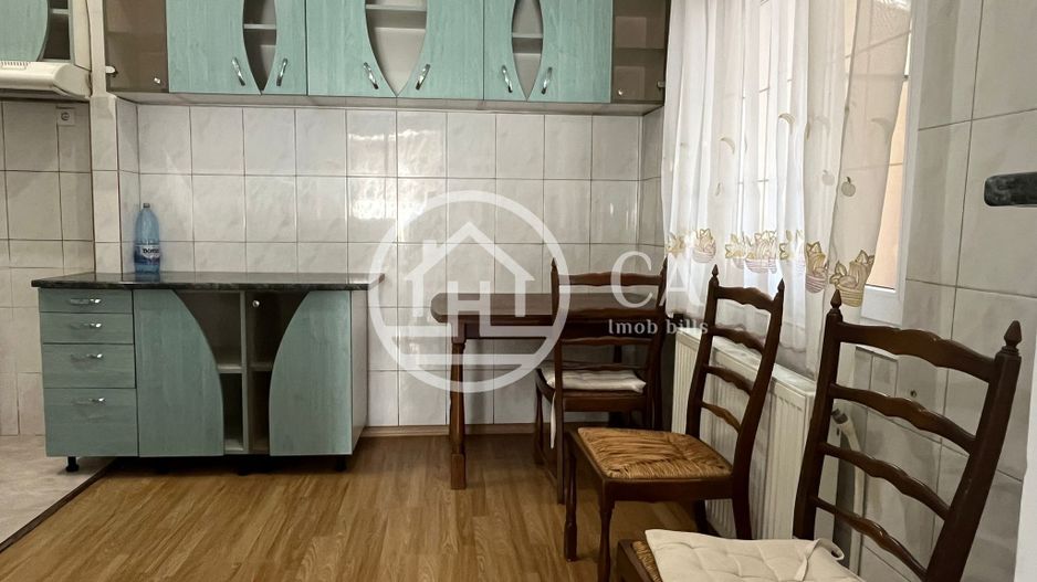 Casă de închiriat cu 3 camere în zona Centrală, Oradea. - Poză 4