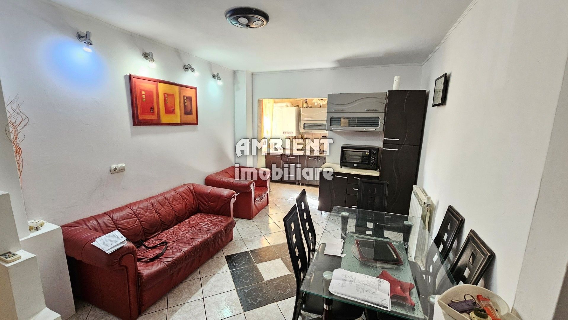 Apartament cu 4 camere, etaj 2, mobilat și utilat, zona TRAIAN; - Poză 4