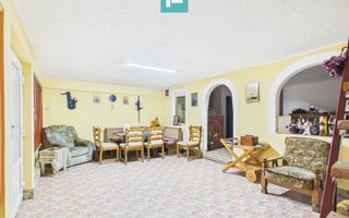 Casă la preț de apartament zona 3 Insule - Poză 1