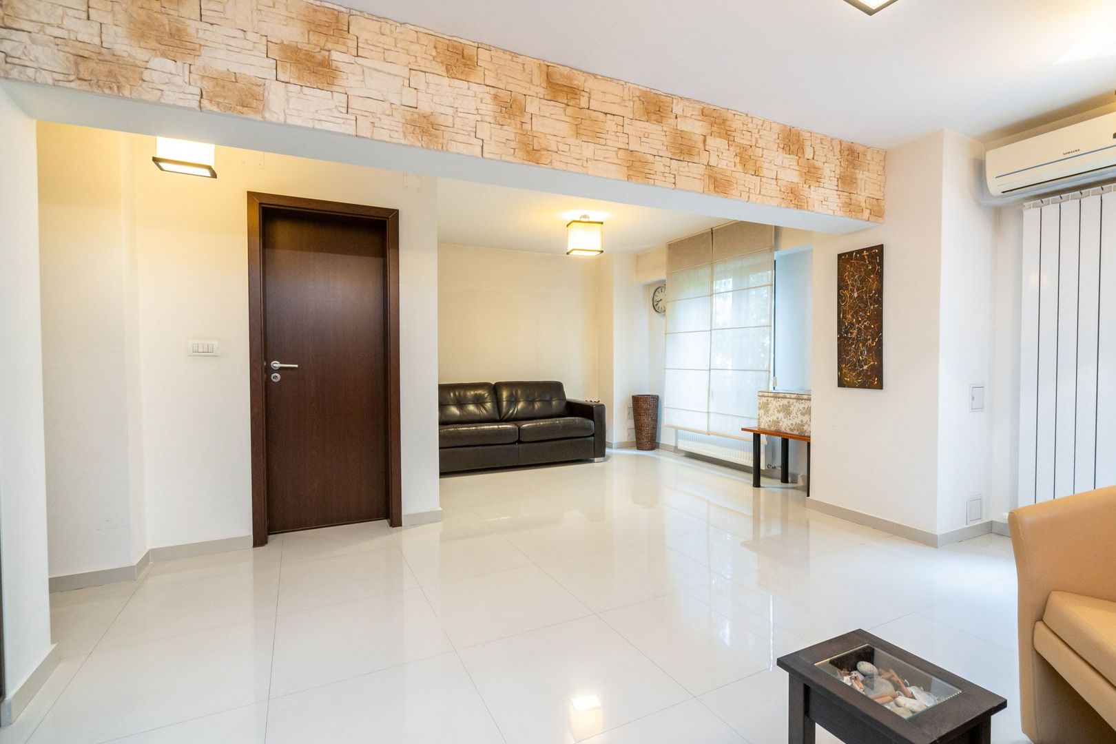 COMISION 0% - Apt.3 camere si Loc Parcare, bl. 1997, vedere gradina, metrou 8min - Poză 4